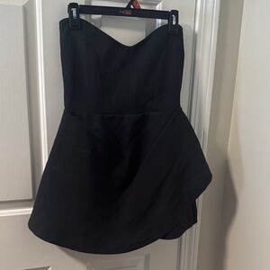 Elegant Black Strapless Dress with shorts
